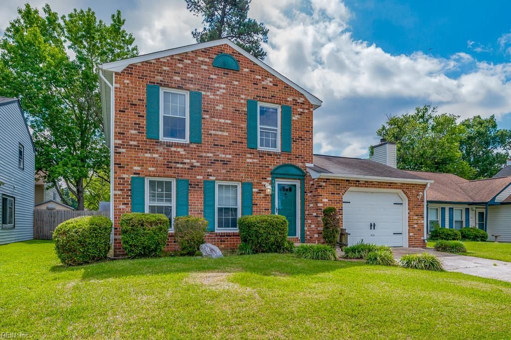 Photo of 4019 Starwood Arch, Virginia Beach, VA 23456 (MLS # 10641712)