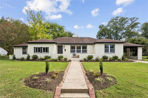 217 River RD Newport News VA 23601