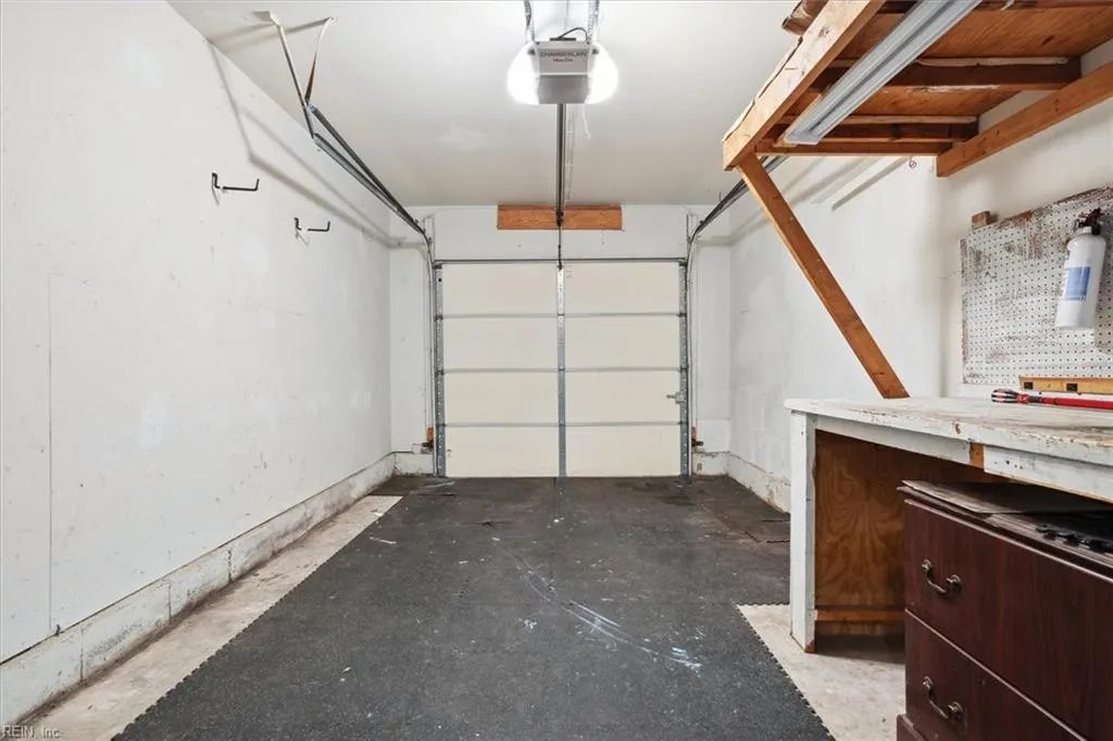 Virginia Beach, Virginia 23462, United States, 3 Bedrooms Bedrooms, ,3 BathroomsBathrooms,Residential,Active,78639