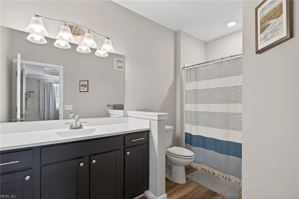 Suffolk, Virginia 23435, United States, 2 Bedrooms Bedrooms, ,2 BathroomsBathrooms,Residential,Active,200514