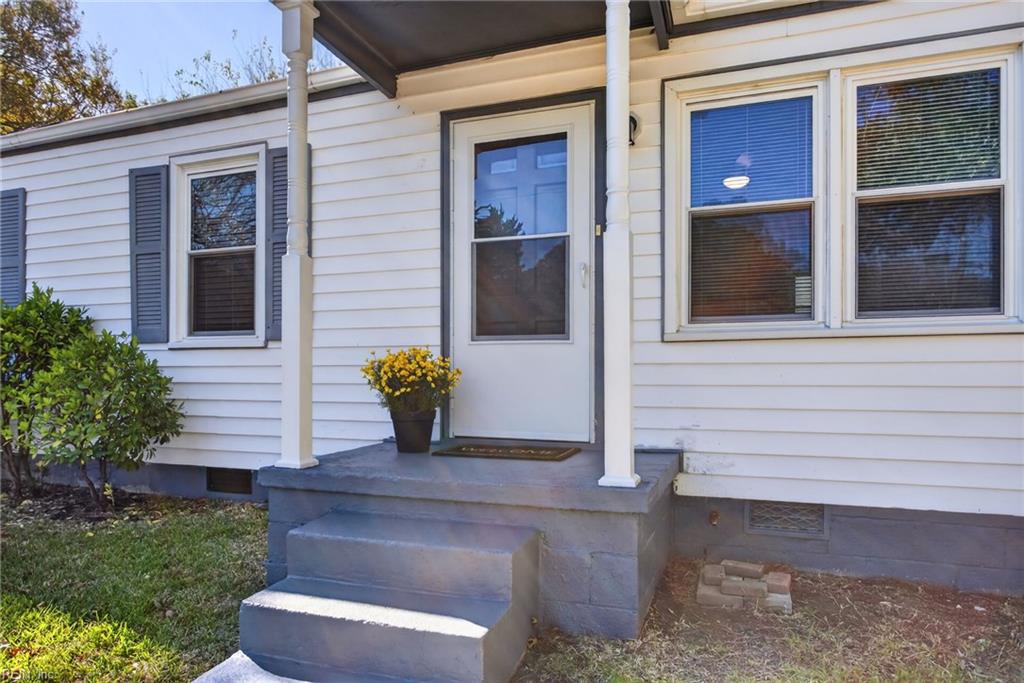 Photo of 2909 Venus Street, Virginia Beach, VA 23452 (MLS # 10658685)