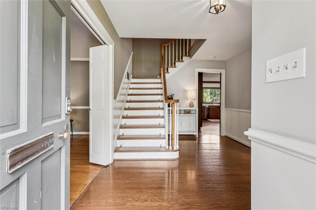 15 Garland DR