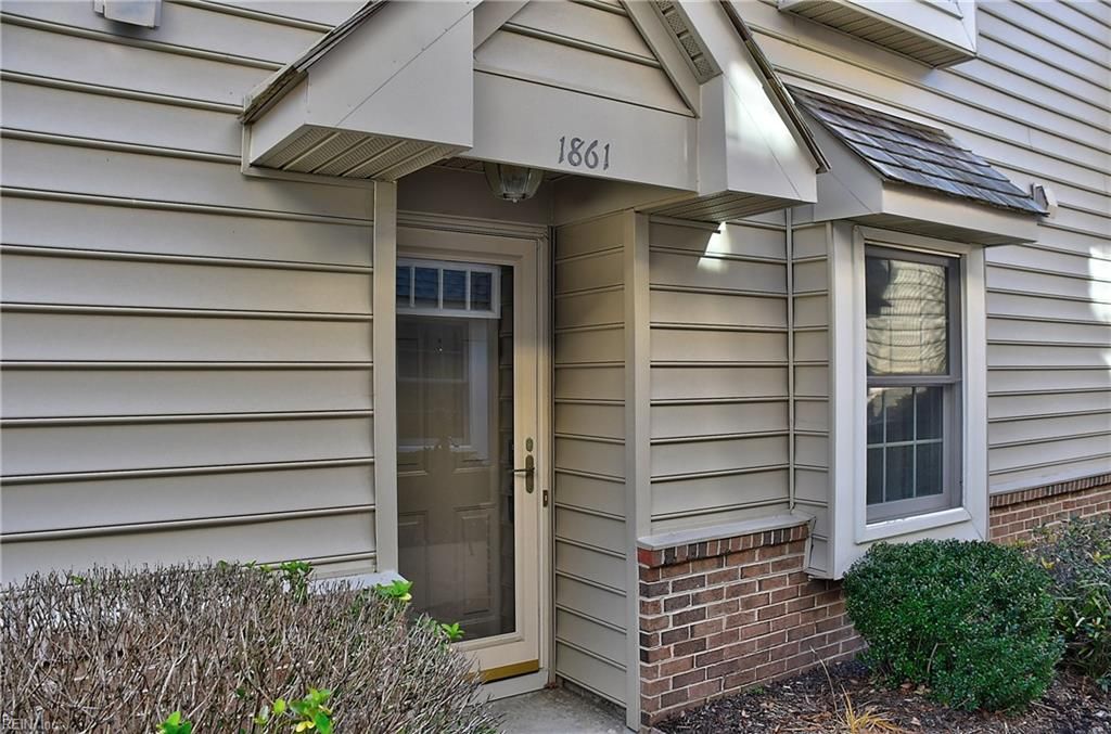 Photo of 1861 Calash Way, Virginia Beach, VA 23454 (MLS # 10614313)