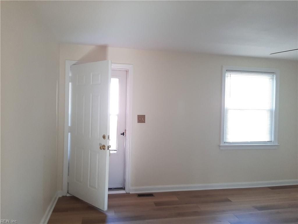 Photo of 437 Lenox Avenue, Norfolk, VA 23503 (MLS # 10619644)