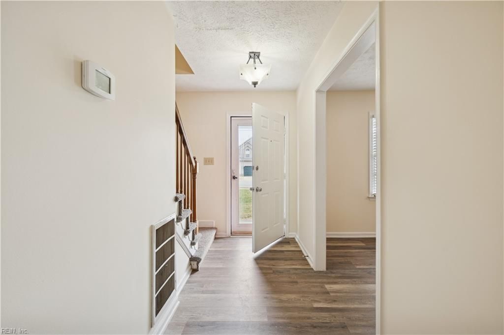 Photo of 3 Kansas Court, Hampton, VA 23669 (MLS # 10617555)