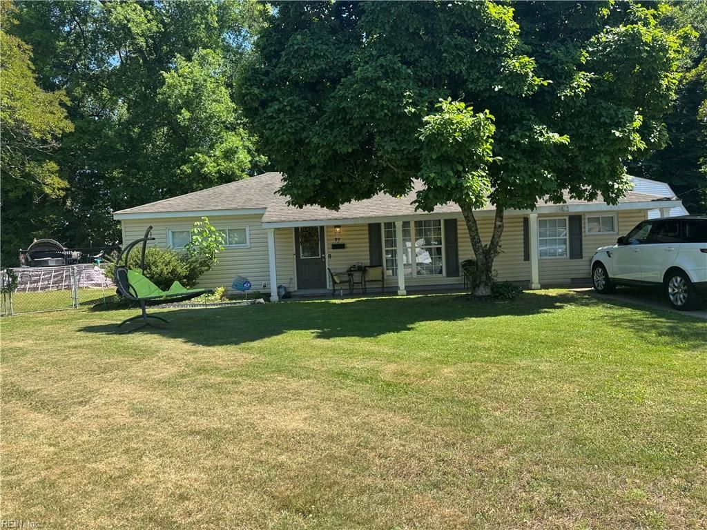 Photo of 17 Cottage Lane, Newport News, VA 23603 (MLS # 10635300)