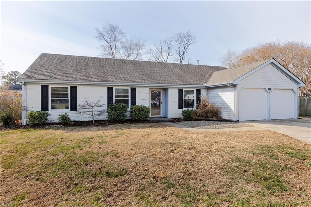 Photo of 2516 Brigstock Court, Virginia Beach, VA 23454 (MLS # 10618409)