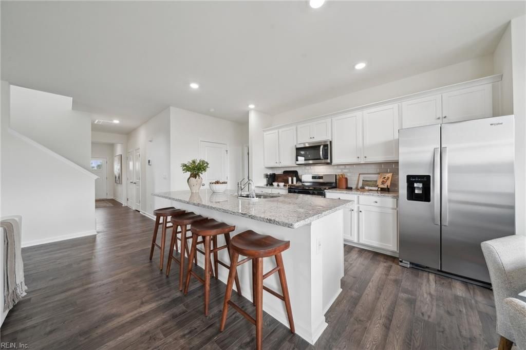 Photo of 5122 Duxbury Road, Suffolk, VA 23435 (MLS # 10627099)