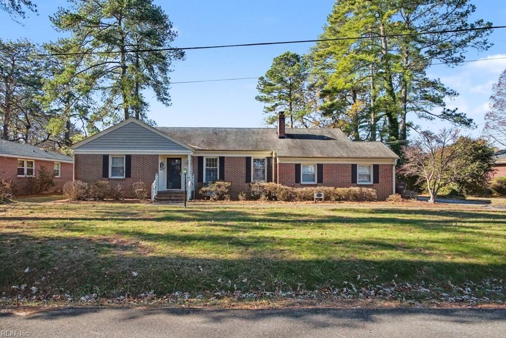 Photo of 4049 Oak Drive, Chesapeake, VA 23321 (MLS # 10613321)