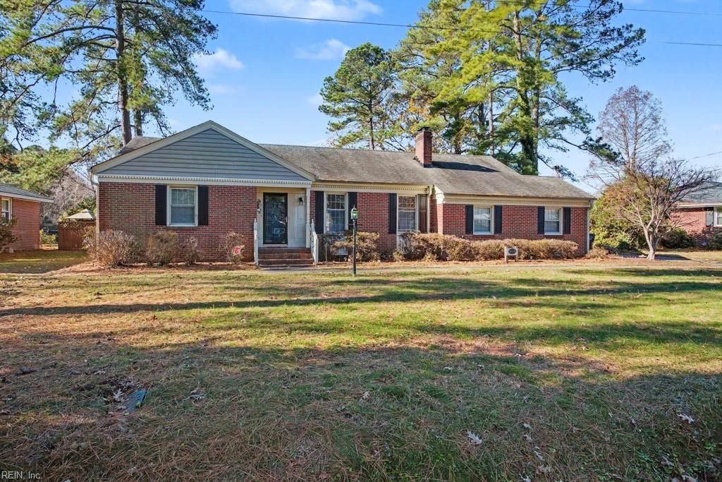 Photo of 4049 Oak Drive, Chesapeake, VA 23321 (MLS # 10613321)