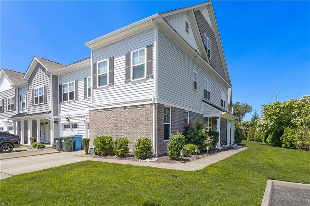 300 Sikeston Lane, Chesapeake, VA, 23322