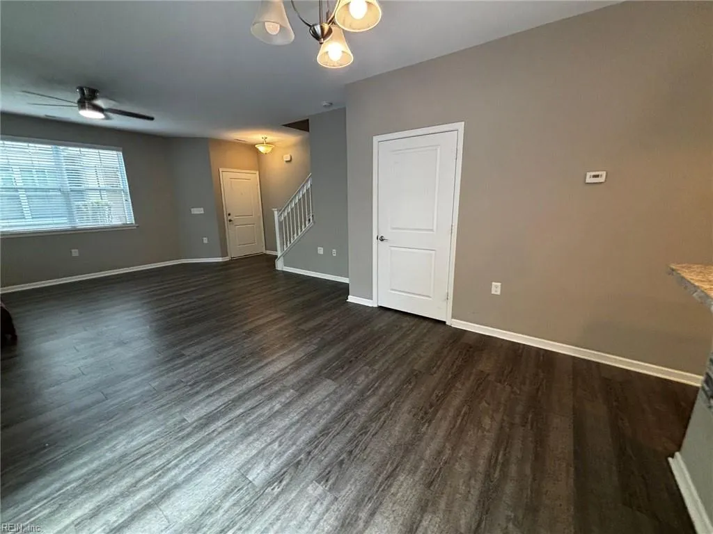 Virginia Beach, Virginia 23456, United States, 2 Bedrooms Bedrooms, ,3 BathroomsBathrooms,Residential,Active,185233