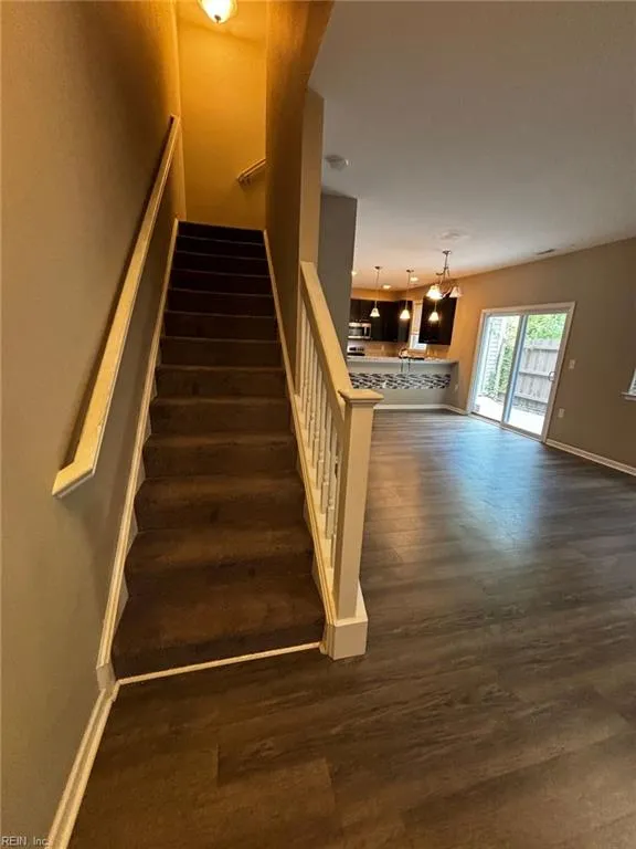 Virginia Beach, Virginia 23456, United States, 2 Bedrooms Bedrooms, ,3 BathroomsBathrooms,Residential,Active,185233