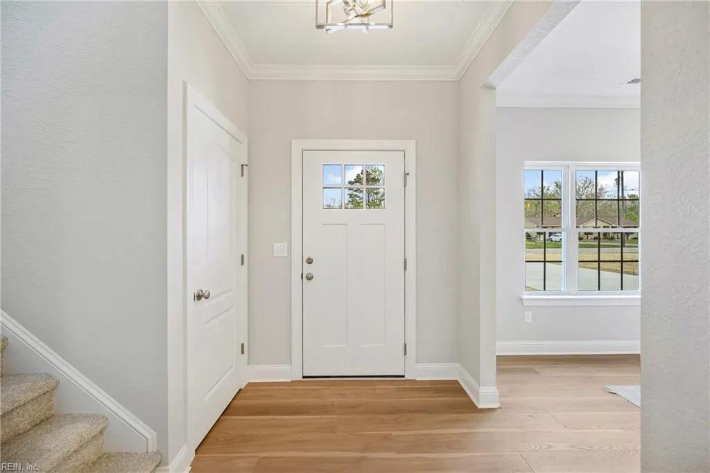 Suffolk, Virginia 23434, United States, 4 Bedrooms Bedrooms, ,3 BathroomsBathrooms,Residential,Pending,102289