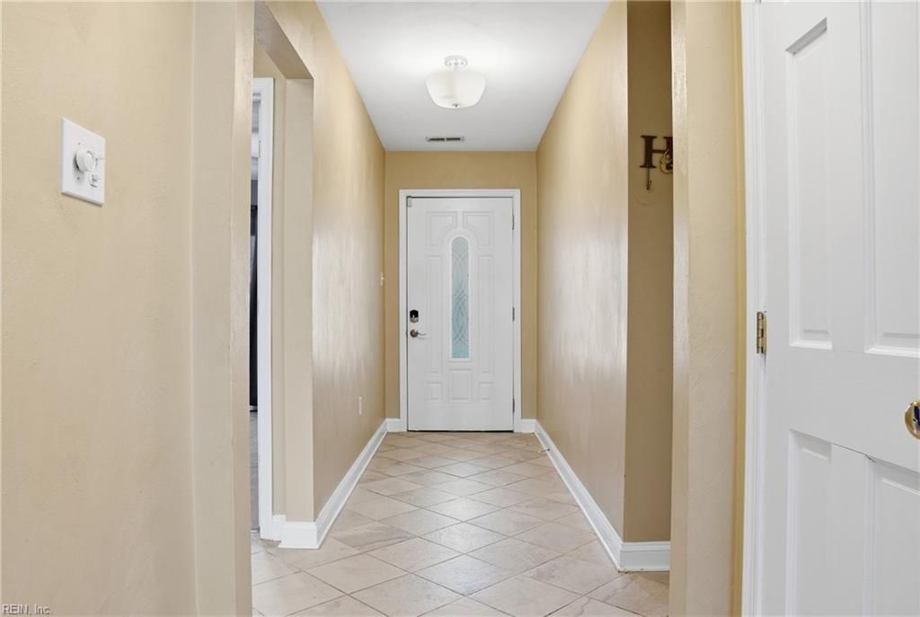 Photo of 749 Willow Bend Drive, Chesapeake, VA 23323 (MLS # 10627985)