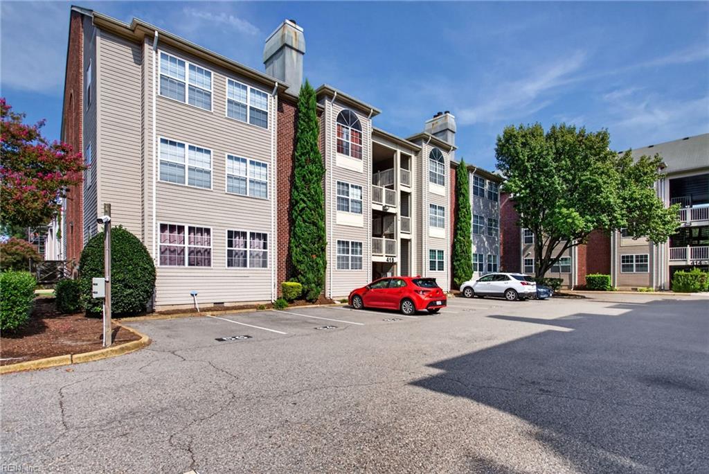 Photo of 418 Delaware Avenue #205, Norfolk, VA 23508 (MLS # 10651994)