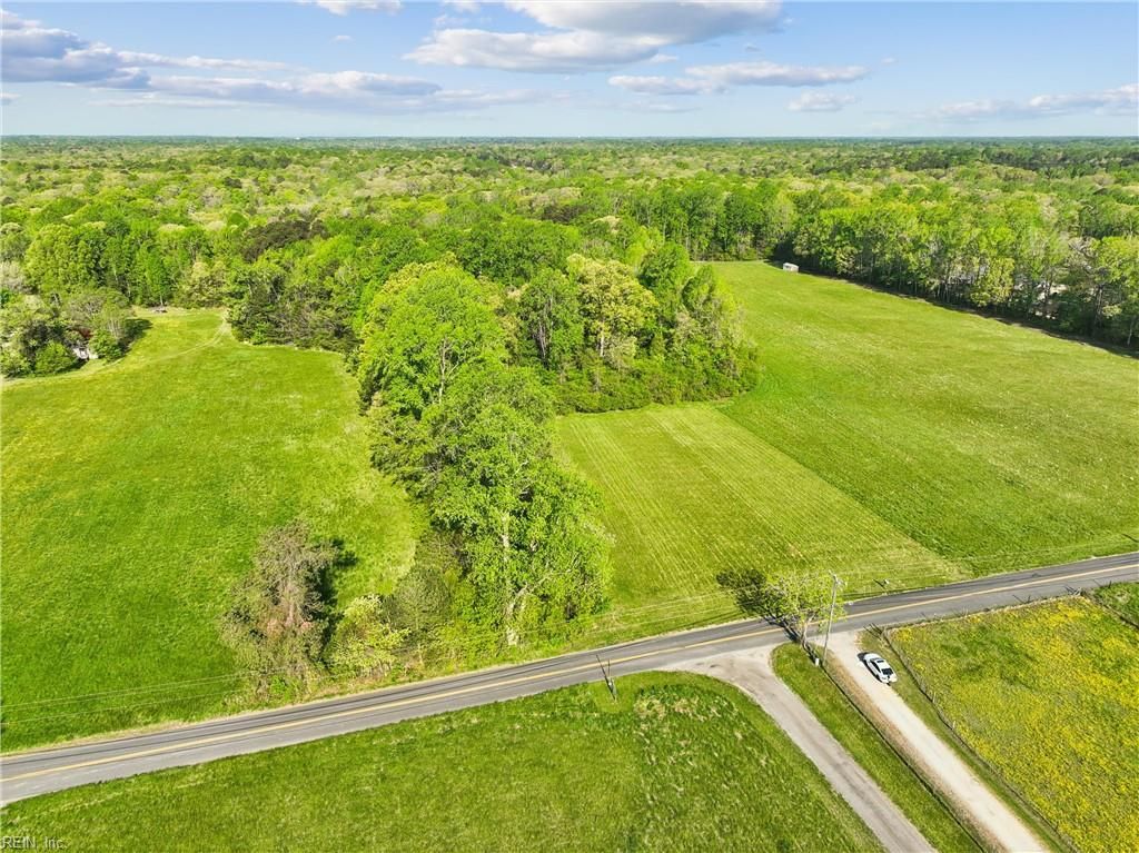 Photo of 7713 Newman Road, Williamsburg, VA 23188 (MLS # 10630503)