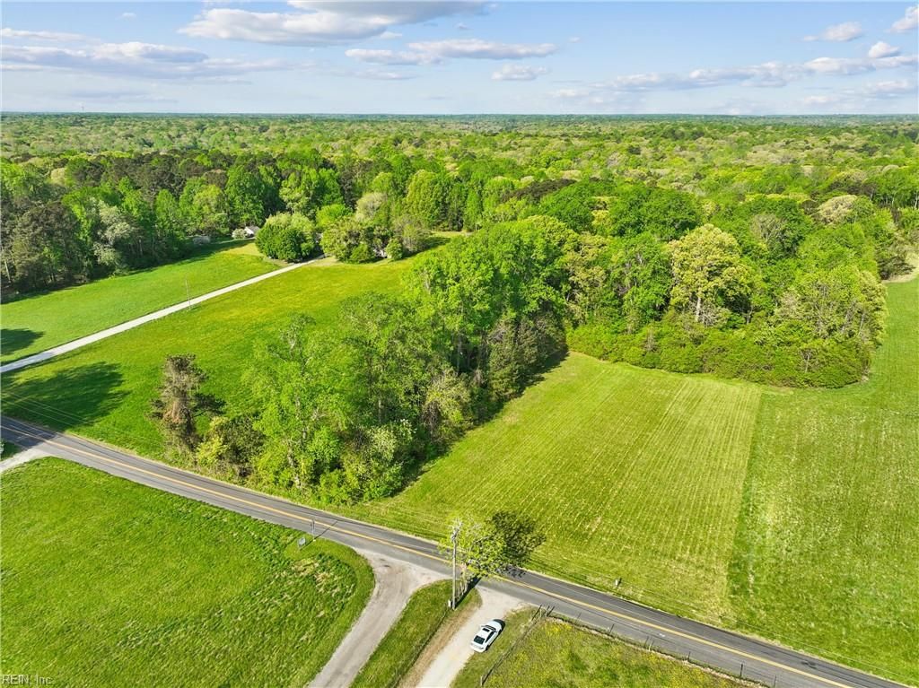 Photo of 7713 Newman Road, Williamsburg, VA 23188 (MLS # 10630503)