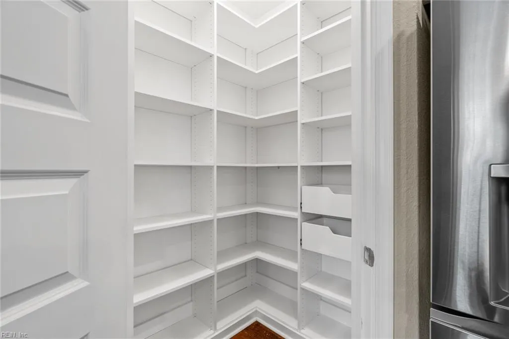 Norfolk, Virginia 23502, United States, 4 Bedrooms Bedrooms, ,3 BathroomsBathrooms,Residential,Active,146483