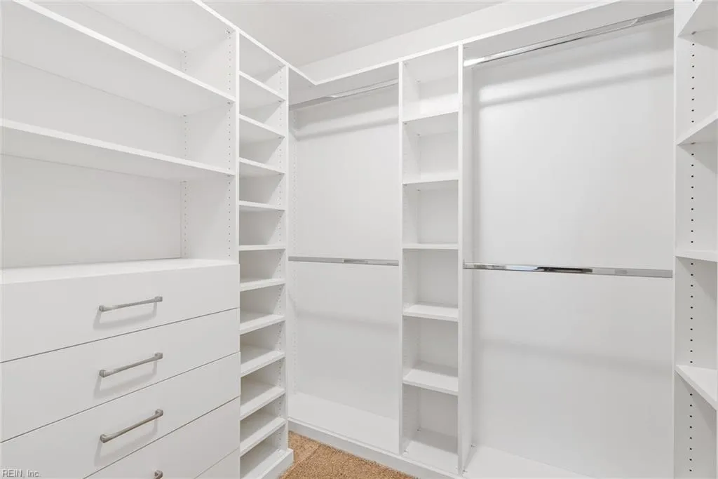 Norfolk, Virginia 23502, United States, 4 Bedrooms Bedrooms, ,3 BathroomsBathrooms,Residential,Active,146483