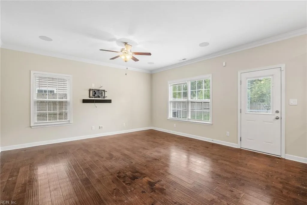 Norfolk, Virginia 23502, United States, 4 Bedrooms Bedrooms, ,3 BathroomsBathrooms,Residential,Active,146483