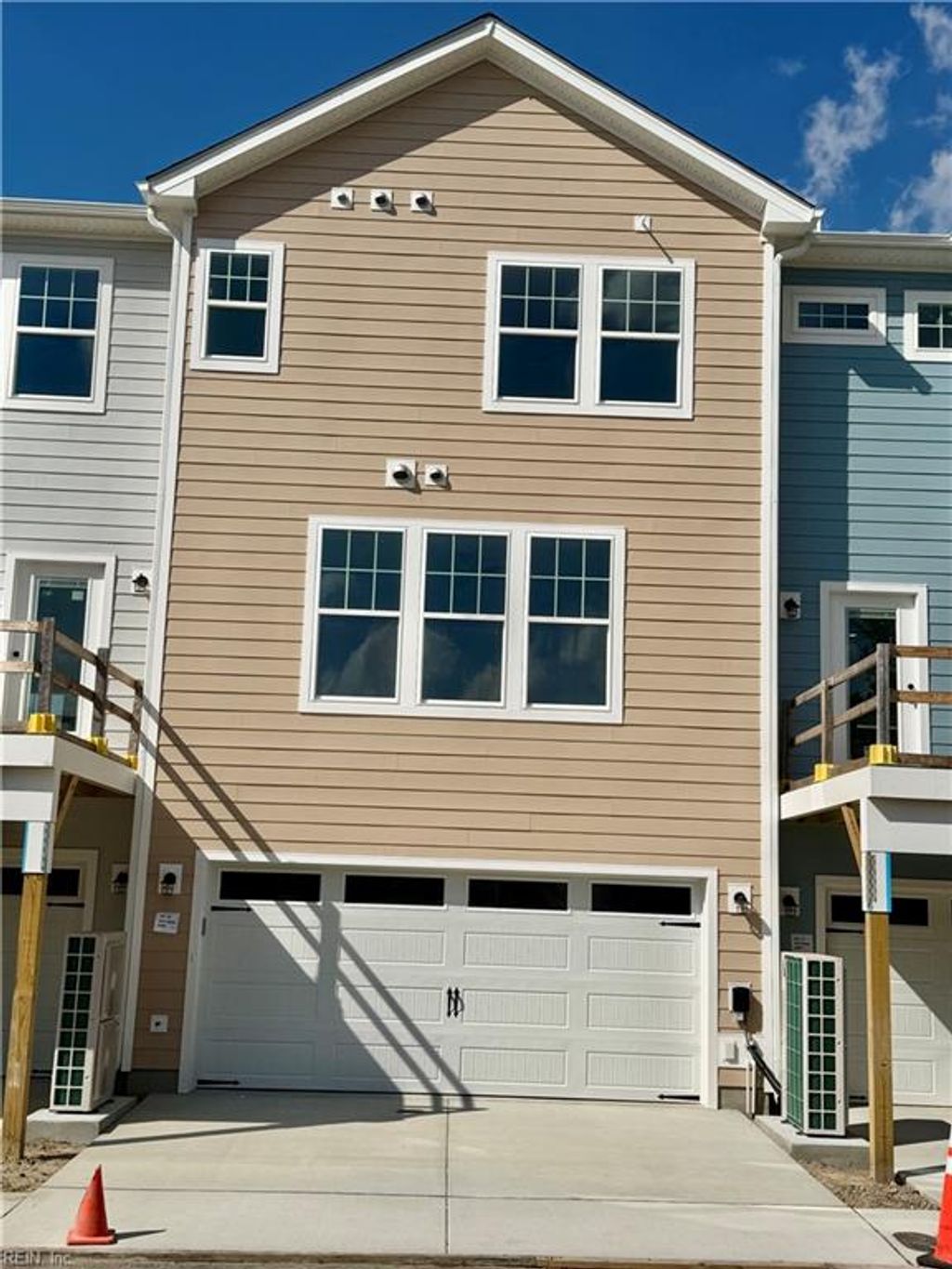 Photo of 1074 Mesa Loop Lane, Chesapeake, VA 23320 (MLS # 10631707)