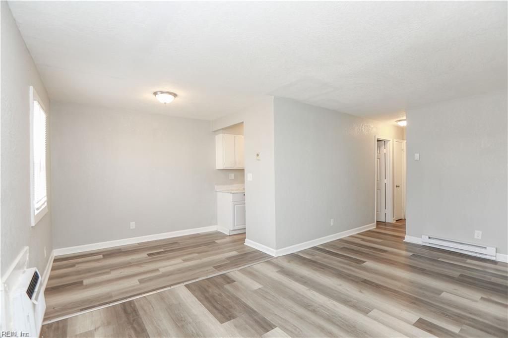 Photo of 1419 Goff Street, Norfolk, VA 23504 (MLS # 10626644)