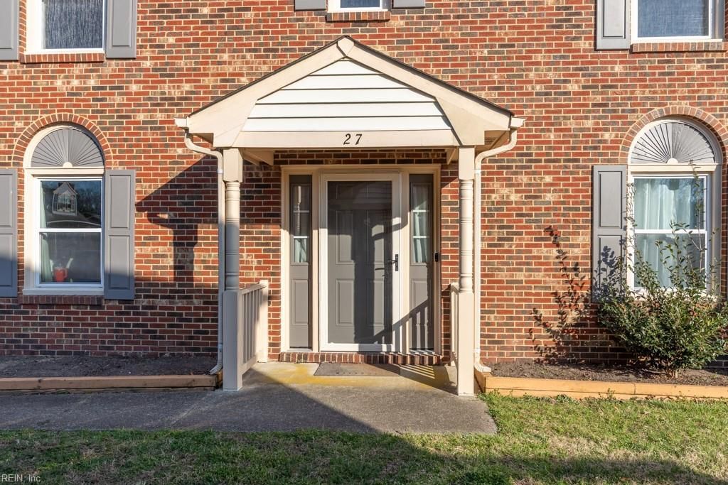 Photo of 27 Dawn Lane, Hampton, VA 23666 (MLS # 10623660)