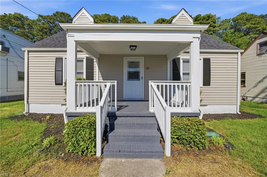 Photo of 119 Jacquelyn Drive, Portsmouth, VA 23701 (MLS # 10630736)