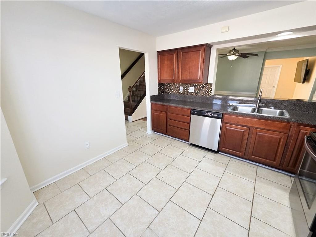 Photo of 662 Biltmore Drive, Virginia Beach, VA 23454 (MLS # 10614615)