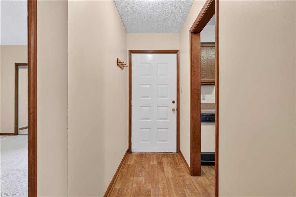 Photo of 1427 Gannet Run, Virginia Beach, VA 23451 (MLS # 10655593)