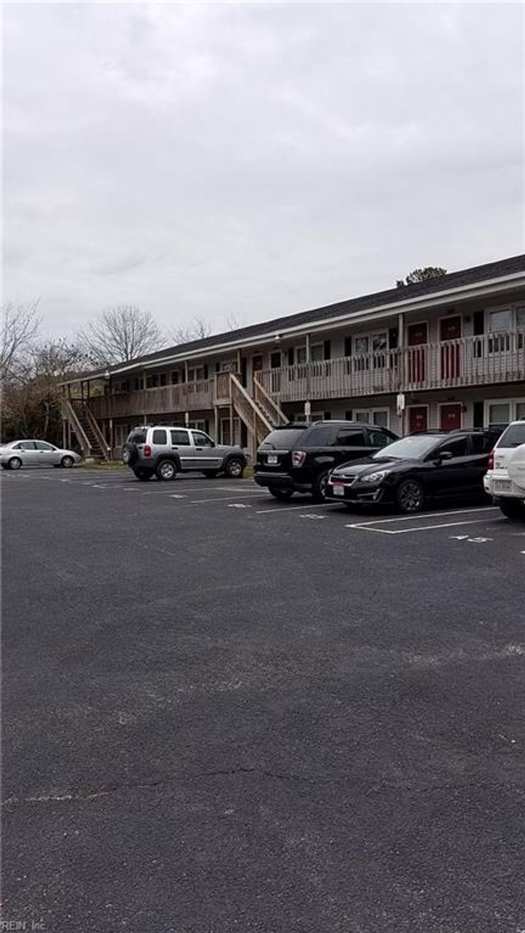 Photo of 2530 Cedarwood Drive #B-11, Hayes, VA 23072 (MLS # 10614387)