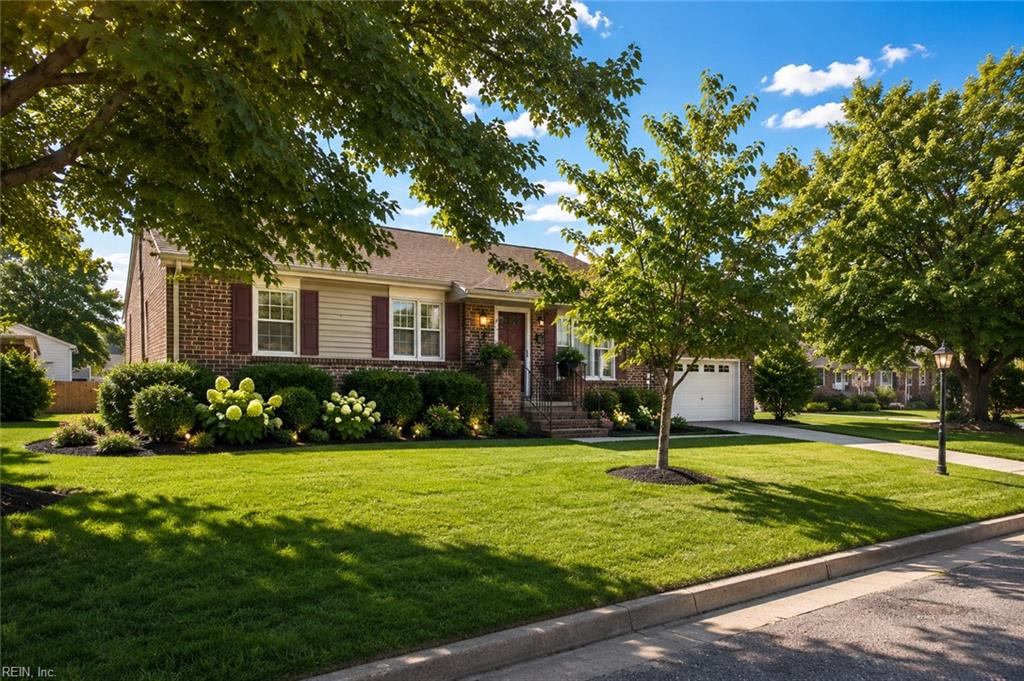 Photo of 170 Spaulding Drive, Newport News, VA 23602 (MLS # 10639053)