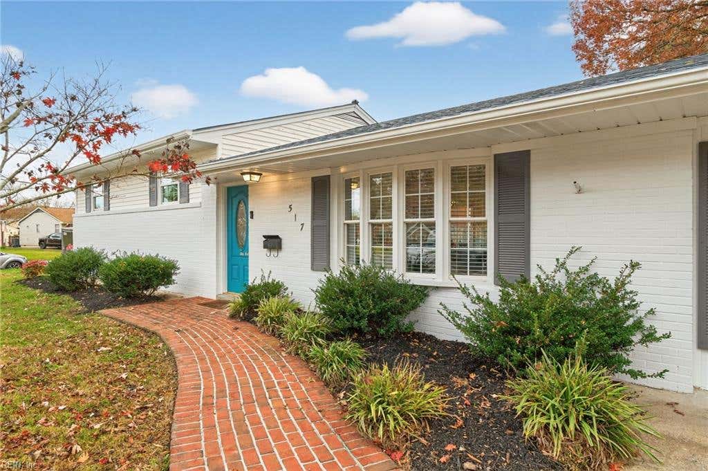 Photo of 517 Catalpa Drive, Newport News, VA 23601 (MLS # 10641638)