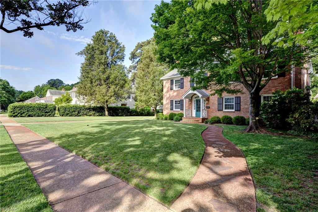 21 Westover RD
