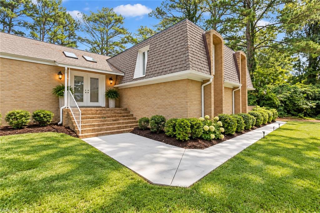 Photo of 6604 Pinewood Court, Virginia Beach, VA 23464 (MLS # 10654663)