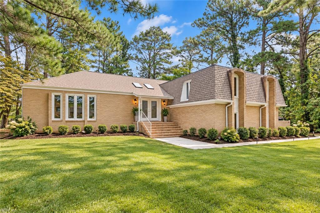 Photo of 6604 Pinewood Court, Virginia Beach, VA 23464 (MLS # 10654663)