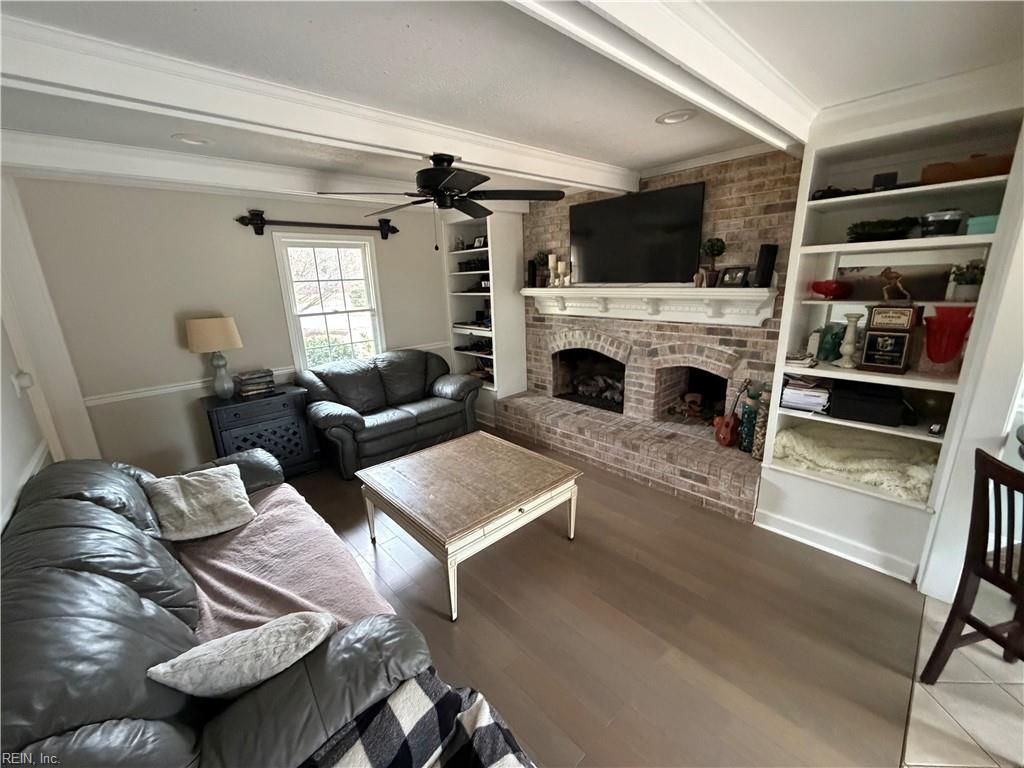 Photo of 824 Heritage Point, Chesapeake, VA 23322 (MLS # 10623213)