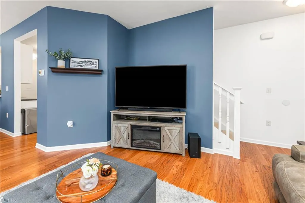 Virginia Beach, Virginia 23455, United States, 3 Bedrooms Bedrooms, ,3 BathroomsBathrooms,Residential,Active,235544