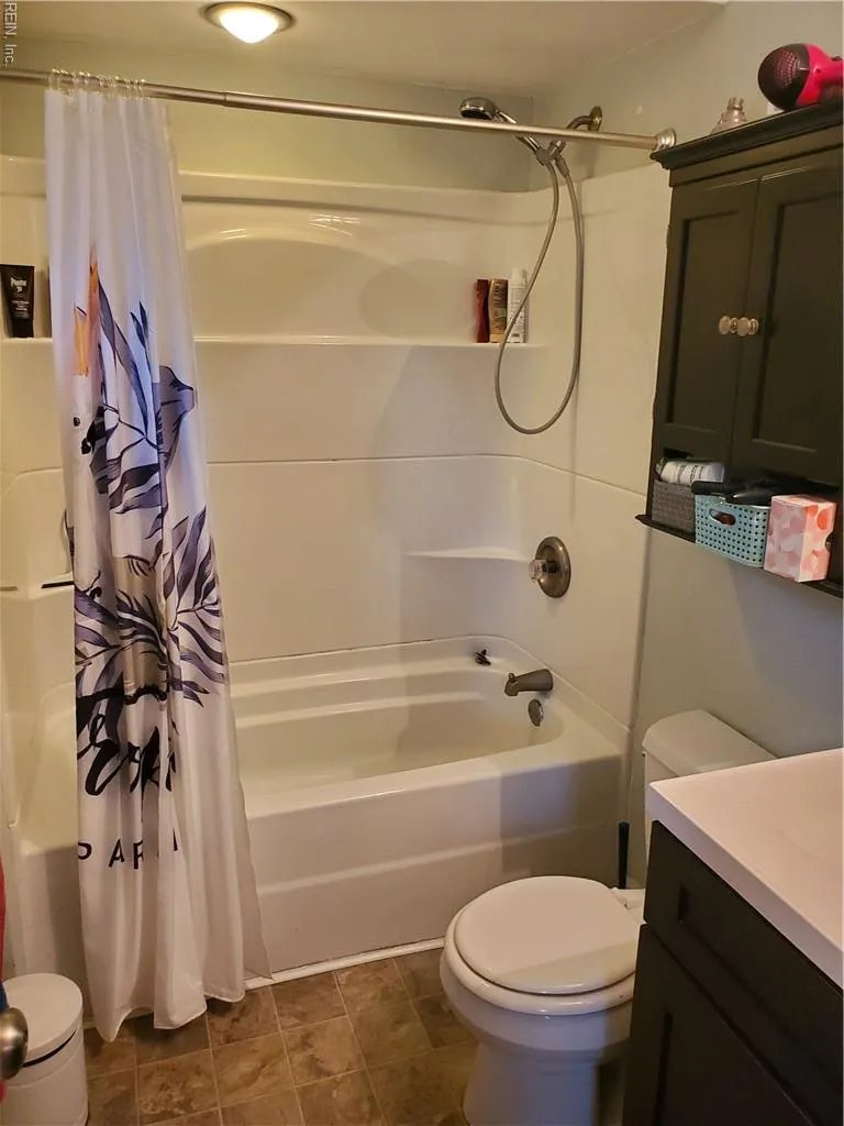 Virginia Beach, Virginia 23454, United States, 4 Bedrooms Bedrooms, ,3 BathroomsBathrooms,Residential,Active,188319