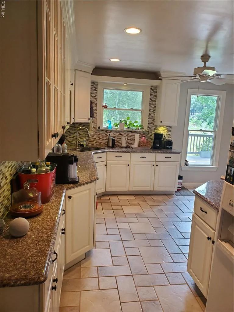 Virginia Beach, Virginia 23454, United States, 4 Bedrooms Bedrooms, ,3 BathroomsBathrooms,Residential,Active,188319