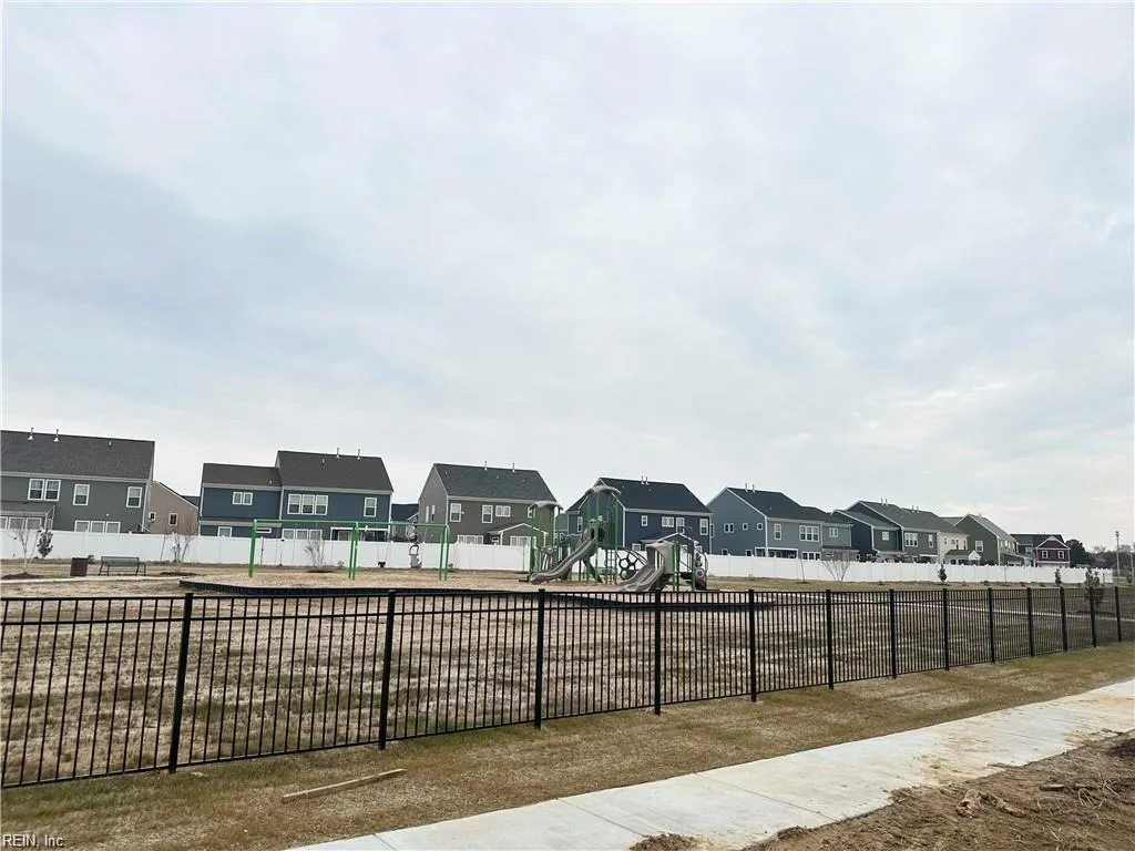 Suffolk, Virginia 23434, United States, 3 Bedrooms Bedrooms, ,3 BathroomsBathrooms,Residential,Active,16281