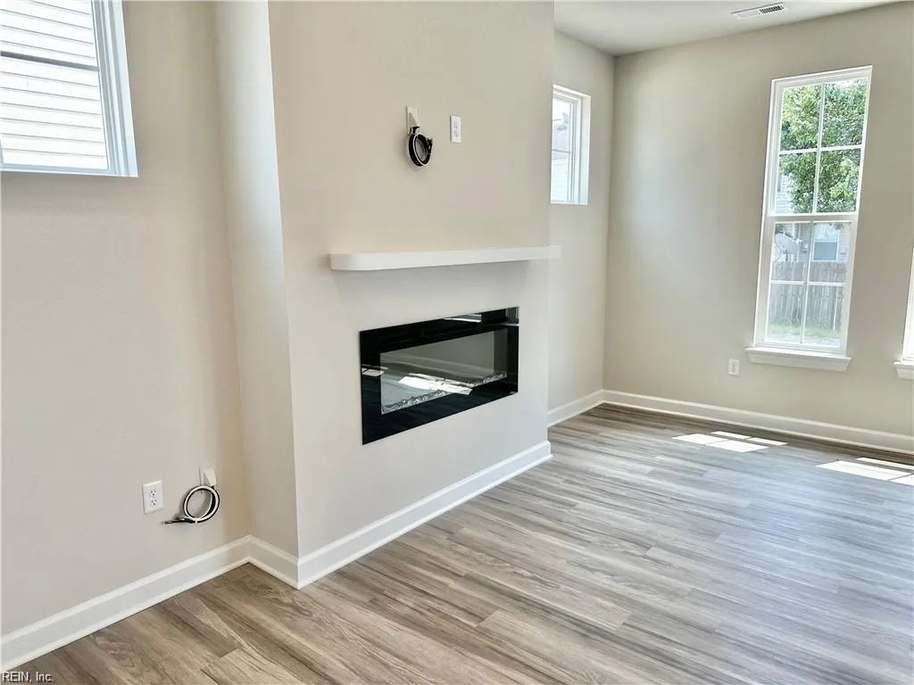 Suffolk, Virginia 23434, United States, 3 Bedrooms Bedrooms, ,3 BathroomsBathrooms,Residential,Active,16281