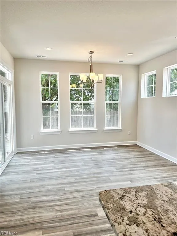 Suffolk, Virginia 23434, United States, 3 Bedrooms Bedrooms, ,3 BathroomsBathrooms,Residential,Active,16281