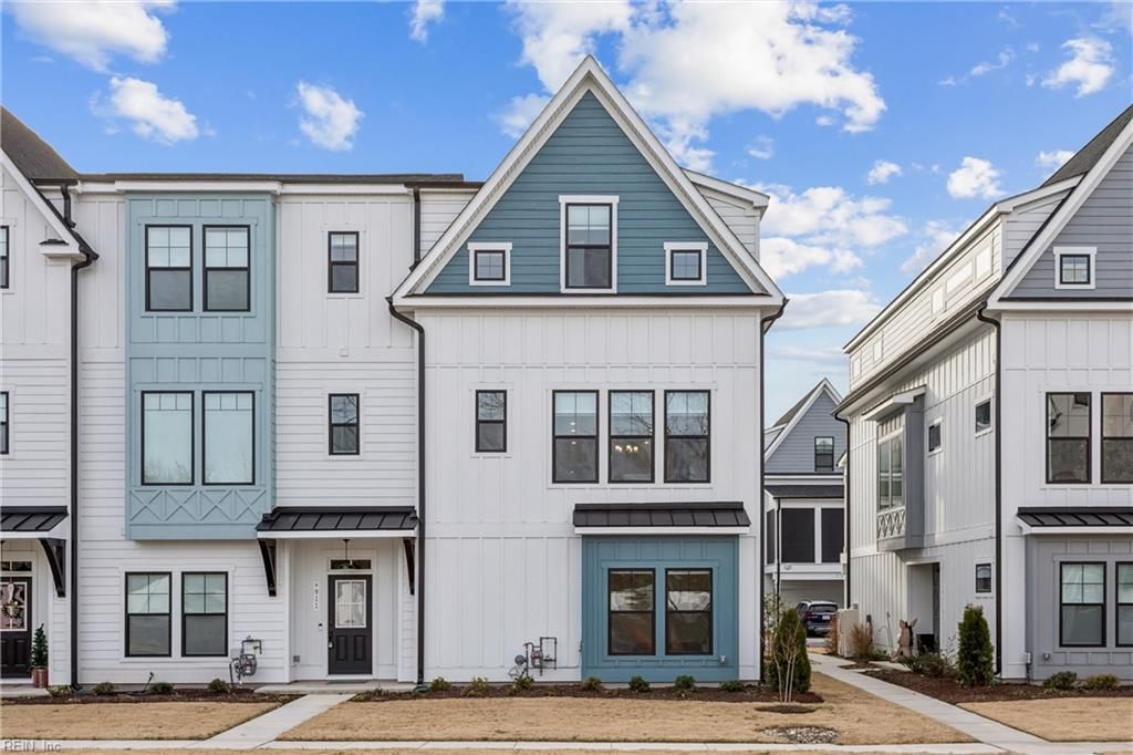 Photo of 909 Douglas Eley Lane, Chesapeake, VA 23322 (MLS # 10619038)