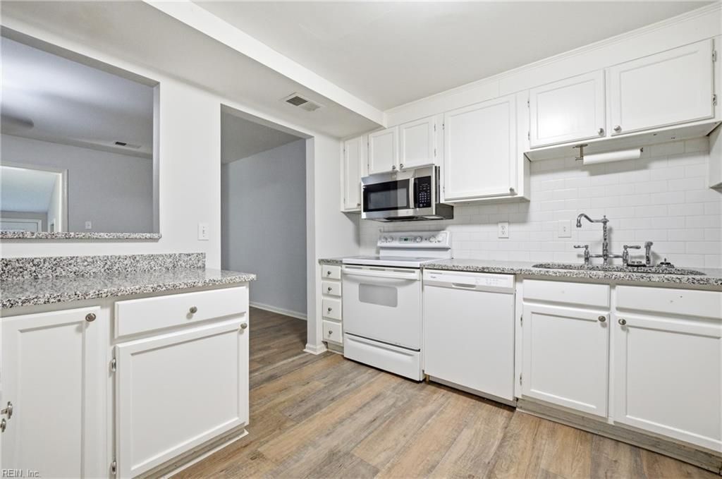 Photo of 63 Charles Parish Drive, Poquoson, VA 23662 (MLS # 10614150)