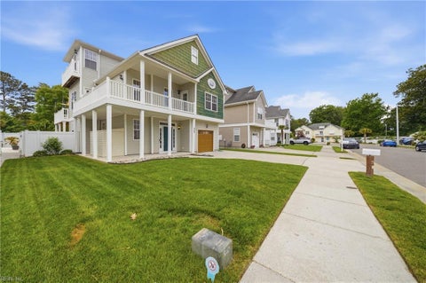 Photo of 928 12th Street, Virginia Beach, VA 23451 (MLS # 10650203)