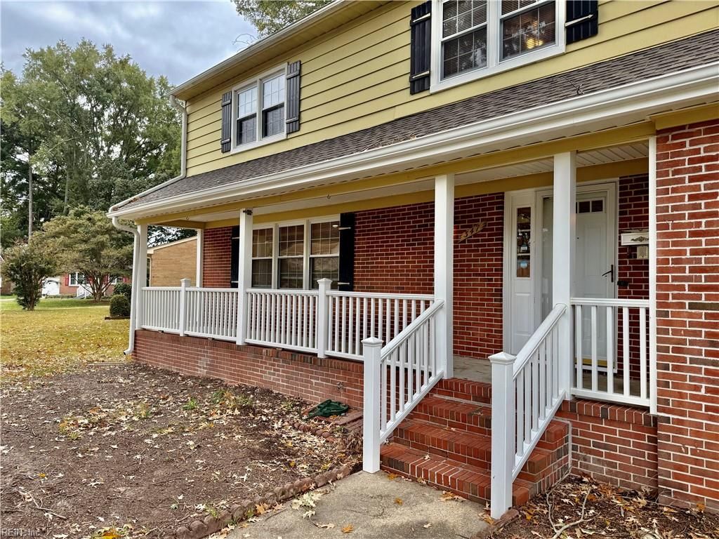 Photo of 347 Brunell Drive, Hampton, VA 23666 (MLS # 10608618)