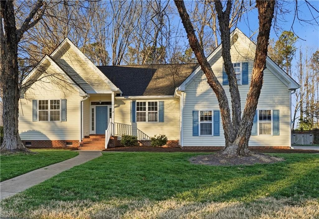Photo of 4808 Oriole Drive, Chesapeake, VA 23321 (MLS # 10617736)