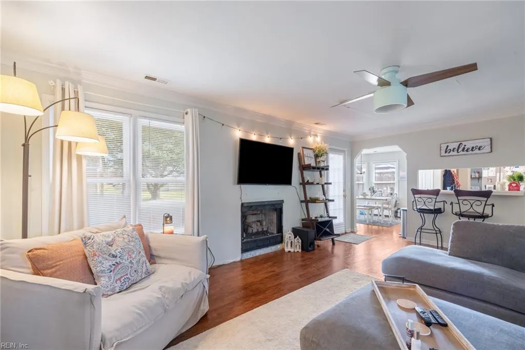 Virginia Beach, Virginia 23456, United States, 4 Bedrooms Bedrooms, ,3 BathroomsBathrooms,Residential,Pending,135026